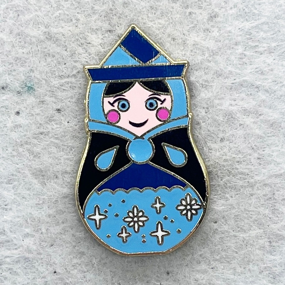 🔮 5/$25 Disney Nesting Dolls Sleeping Beauty Merryweather Pin